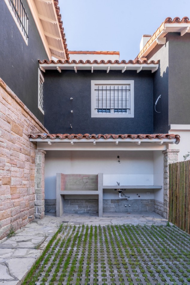 Ph 3 ambientes en Castelar Norte | APTO CREDITO
