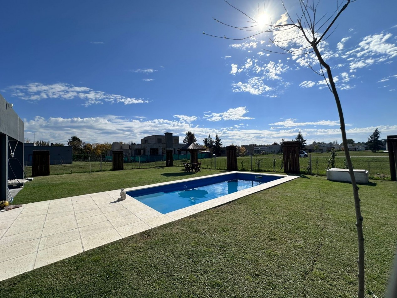 CASA | Barrio Cerrado Solar de Alvarez