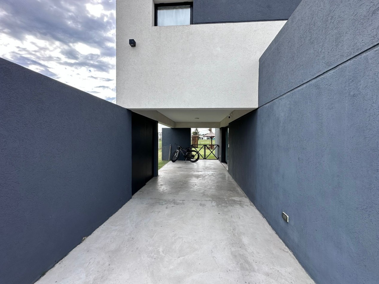 CASA | Barrio Cerrado Solar de Alvarez