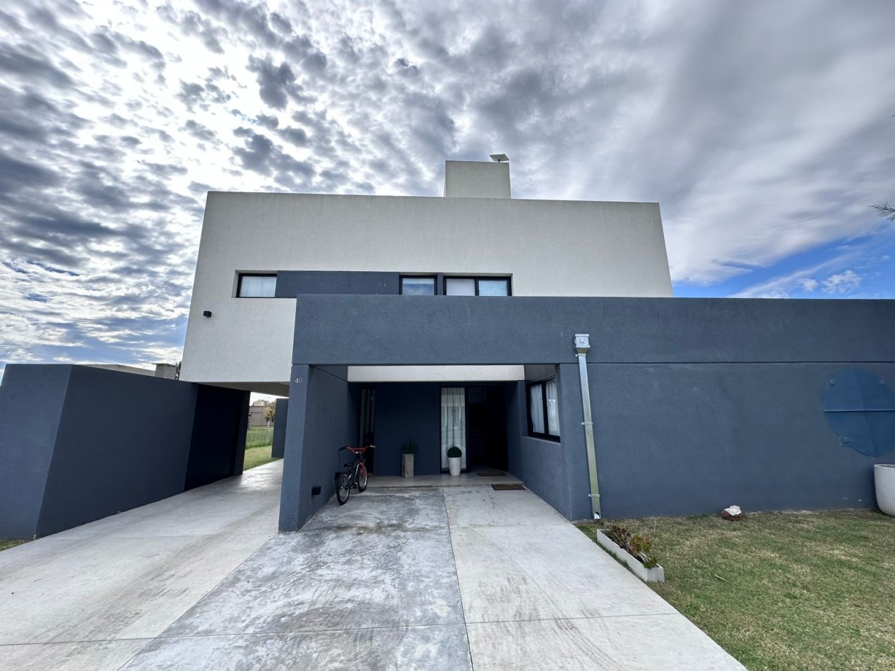 CASA | Barrio Cerrado Solar de Alvarez