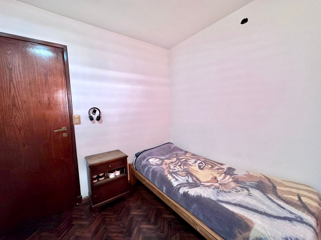 Casa 7 ambientes en Ituzaingo Norte