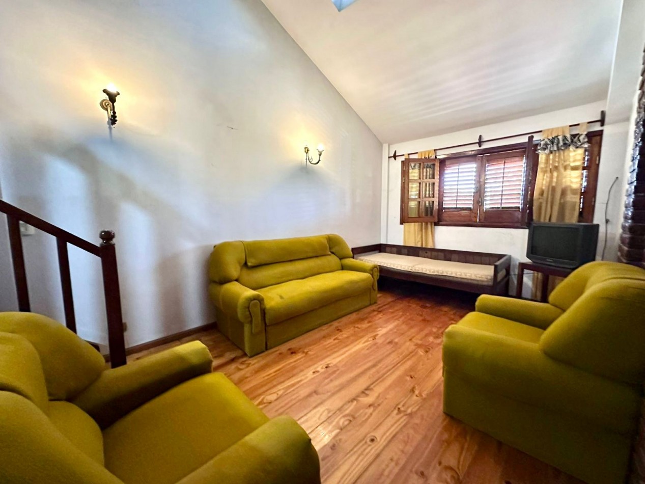 Casa 7 ambientes en Ituzaingo Norte