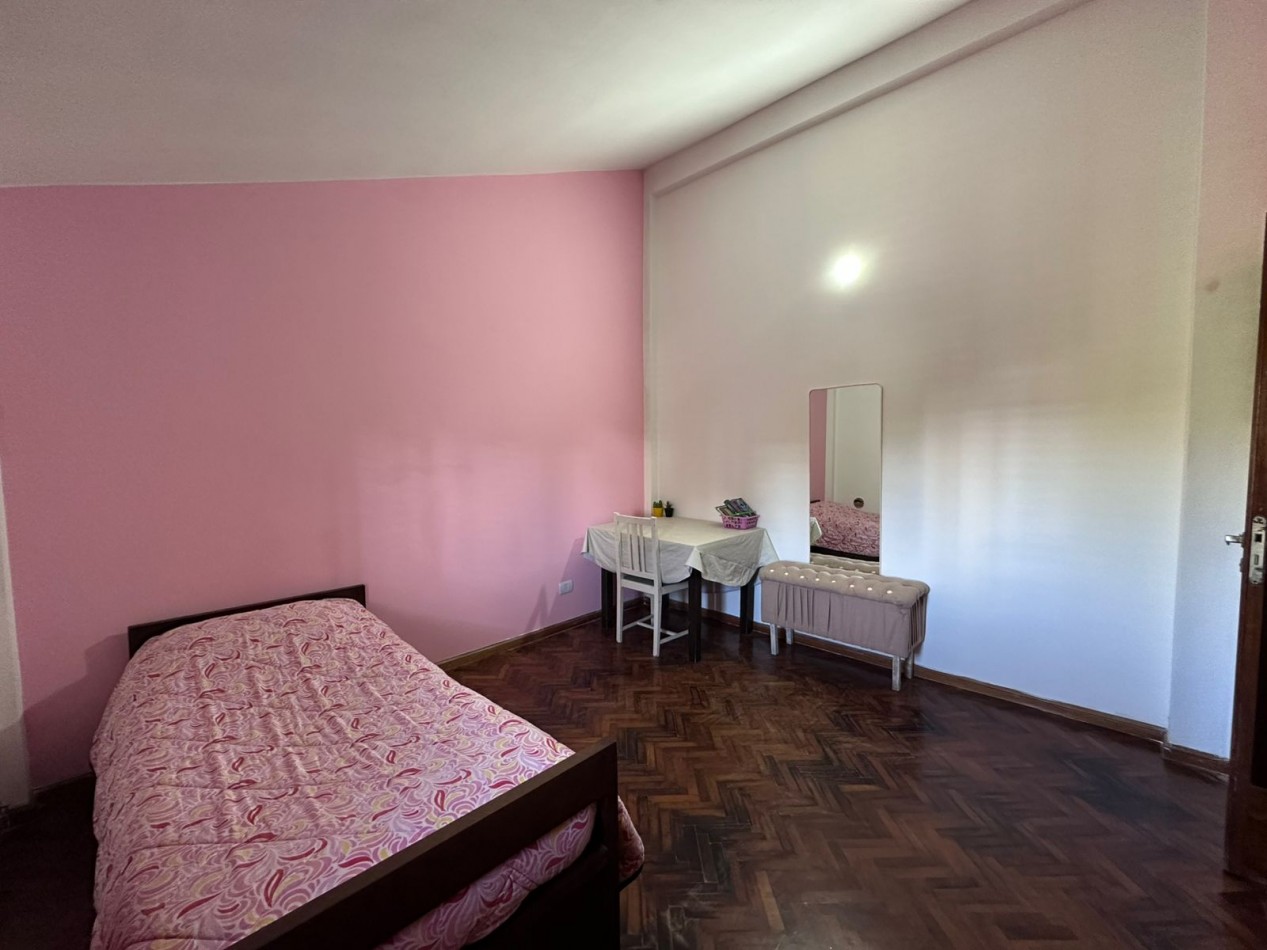 Casa 7 ambientes en Ituzaingo Norte