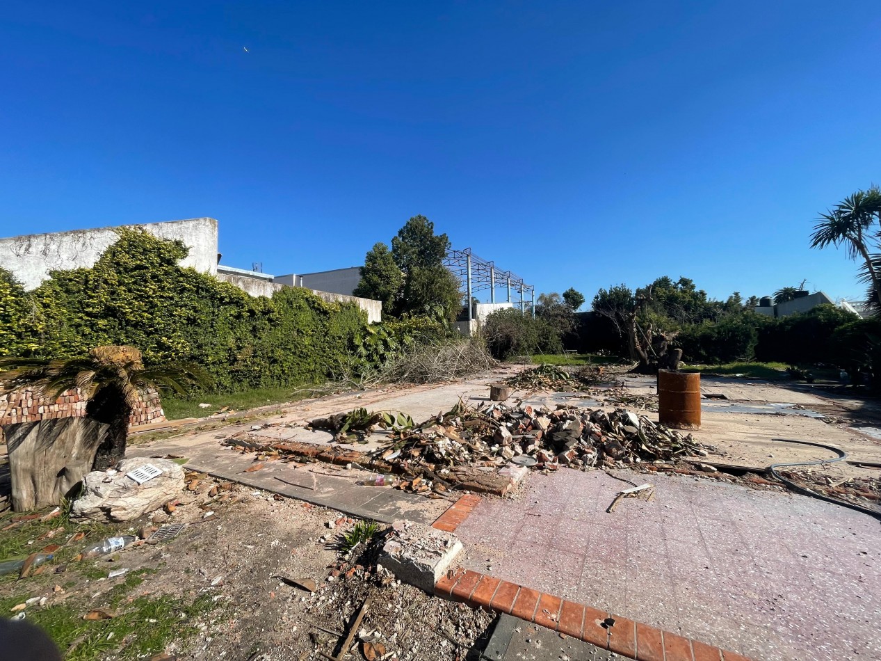 Castelar Norte - Lote Terreno Residencial casi 600m2