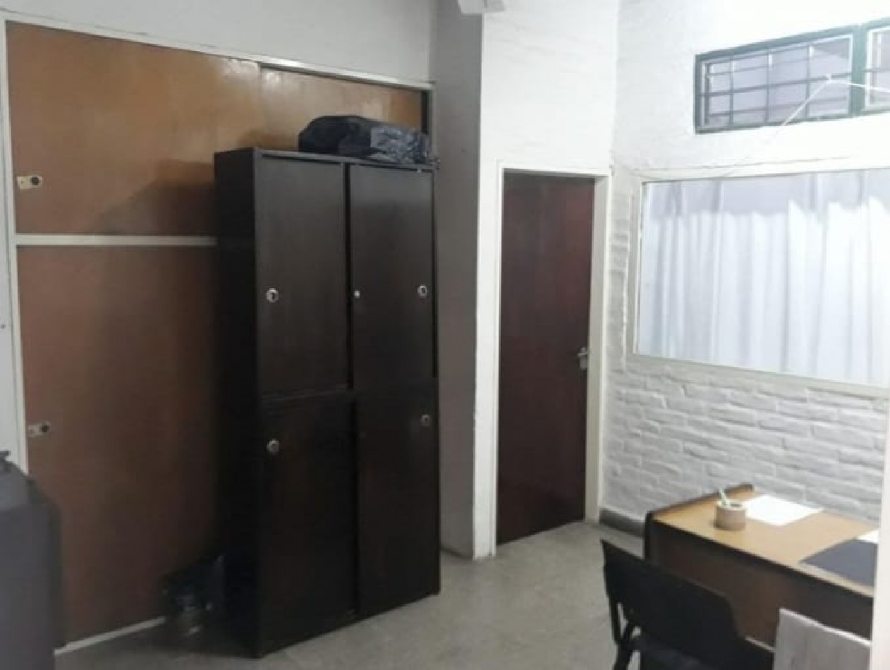 Lote 2000 m² Ideal para Institucion Educativa o Centro Multiespacio - A Metros de Av. Blas Parera