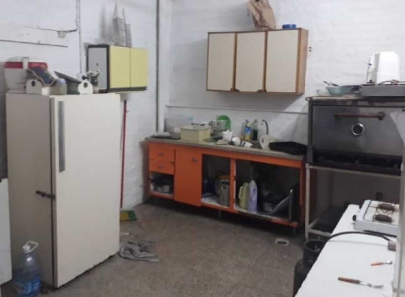 Lote 2000 m² Ideal para Institucion Educativa o Centro Multiespacio - A Metros de Av. Blas Parera