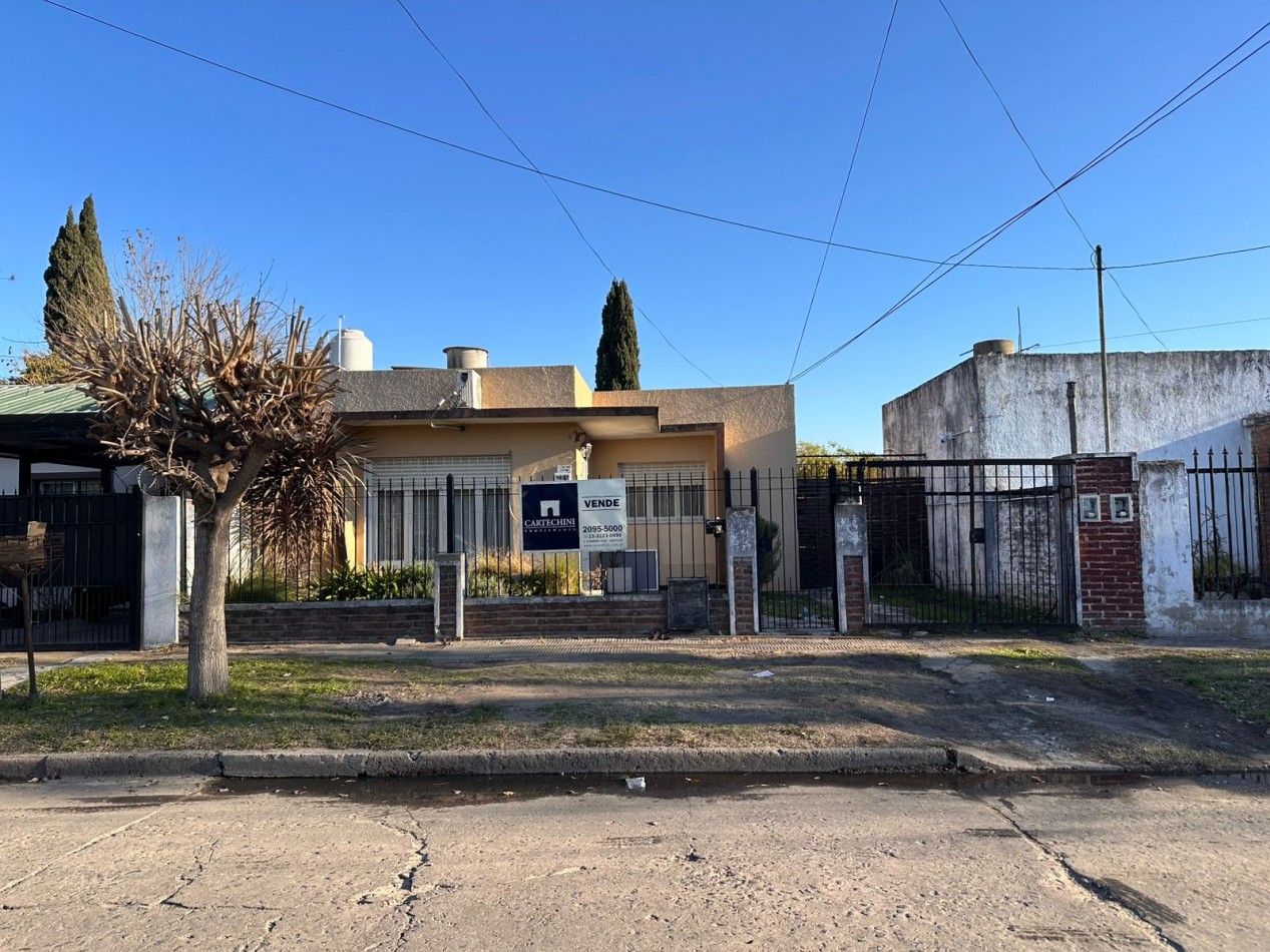CASA 4 AMBIENTES CON PILETA | ITUZAINGO NORTE - APTO CREDITO