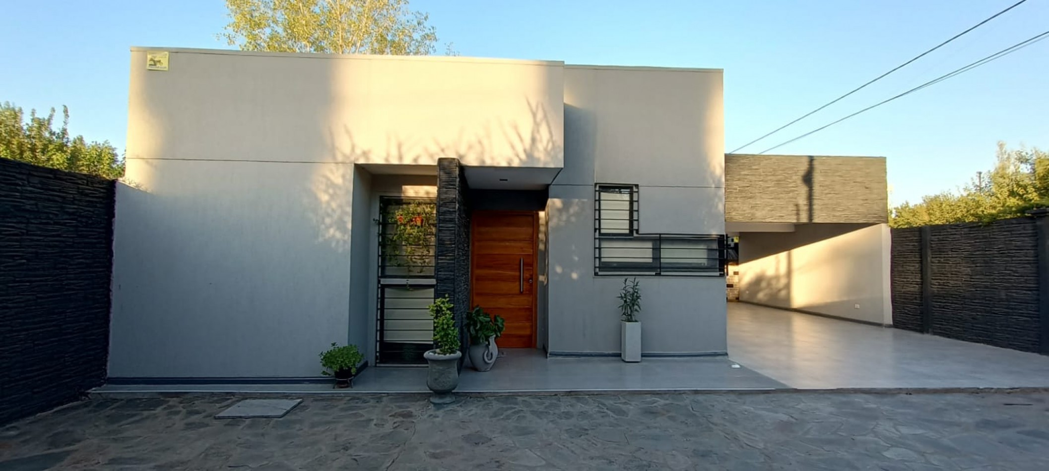 Casa a Estrenar en Zona Residencial Gra. Rodriguez