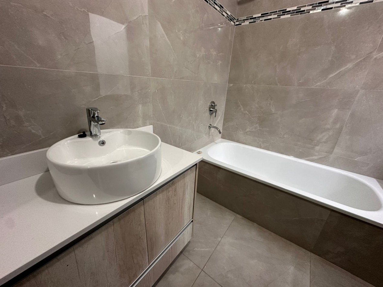 CASA 4 AMBIENTES | ITUZAINGO NORTE