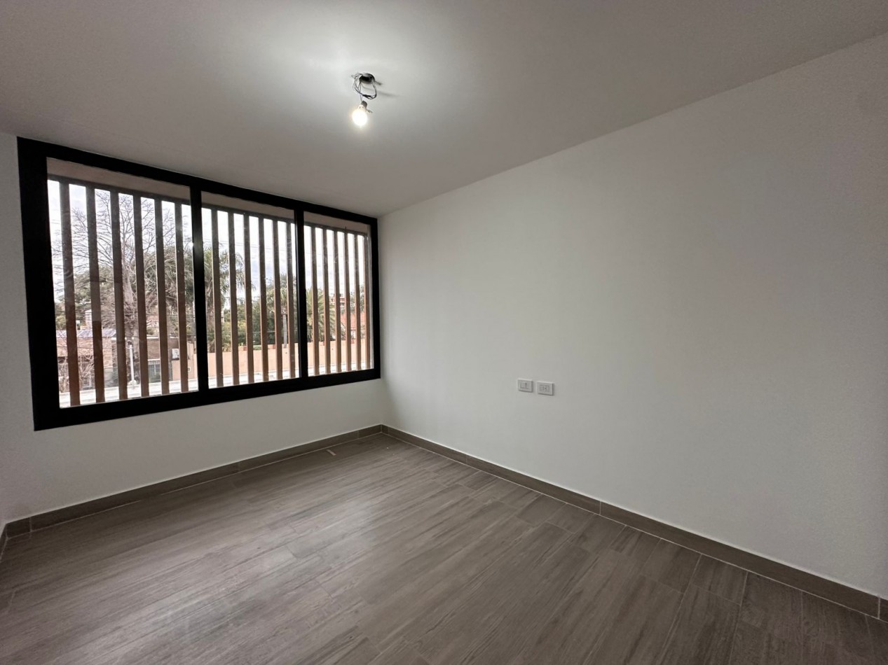 CASA 4 AMBIENTES | ITUZAINGO NORTE