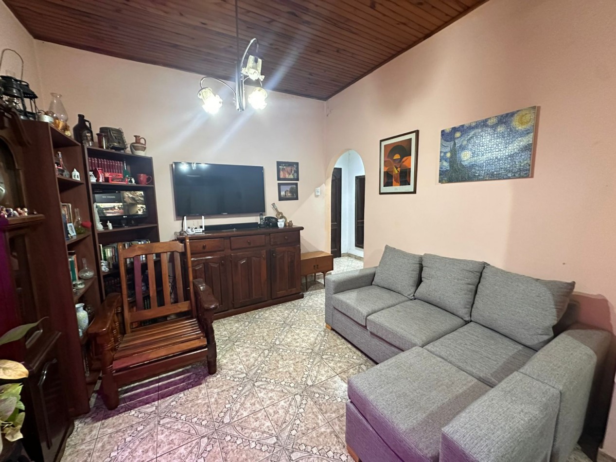 CASA 5 AMBIENTES EN PASO DEL REY 