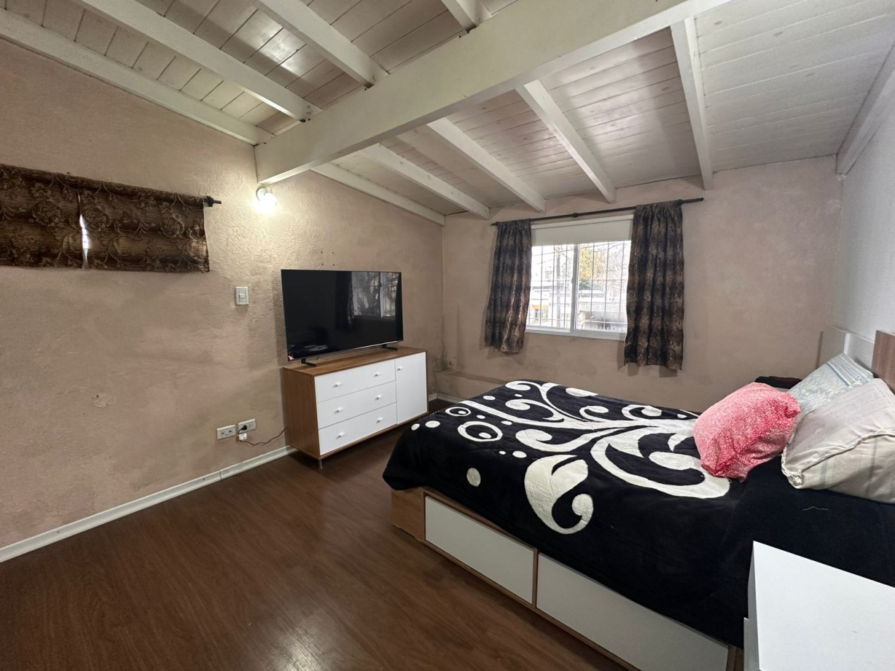CASA 5 AMBIENTES EN PASO DEL REY 