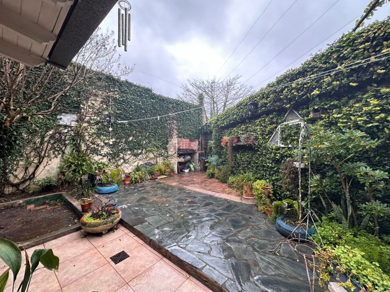 CASA 5 AMBIENTES EN PASO DEL REY 