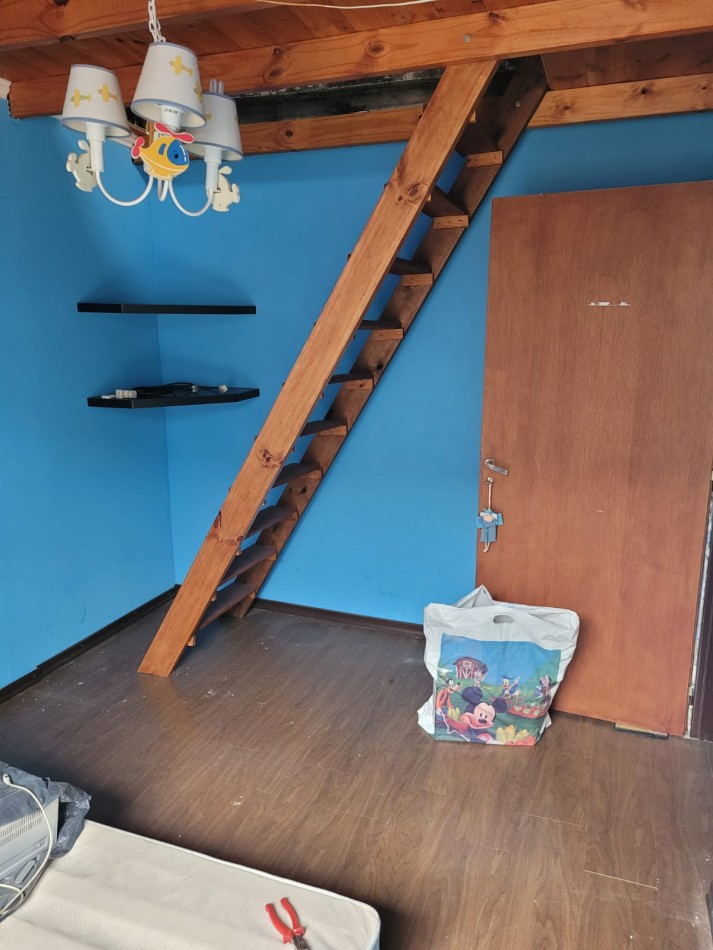 Casa y 2 Deptos en Castelar Norte - Ideal Renta 
