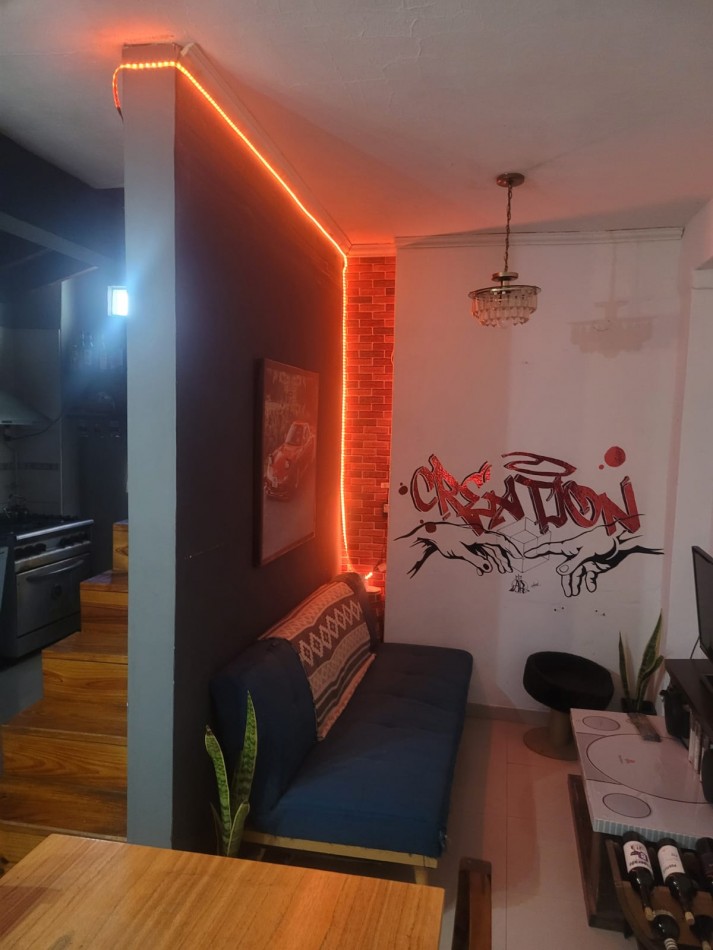Casa y 2 Deptos en Castelar Norte - Ideal Renta 