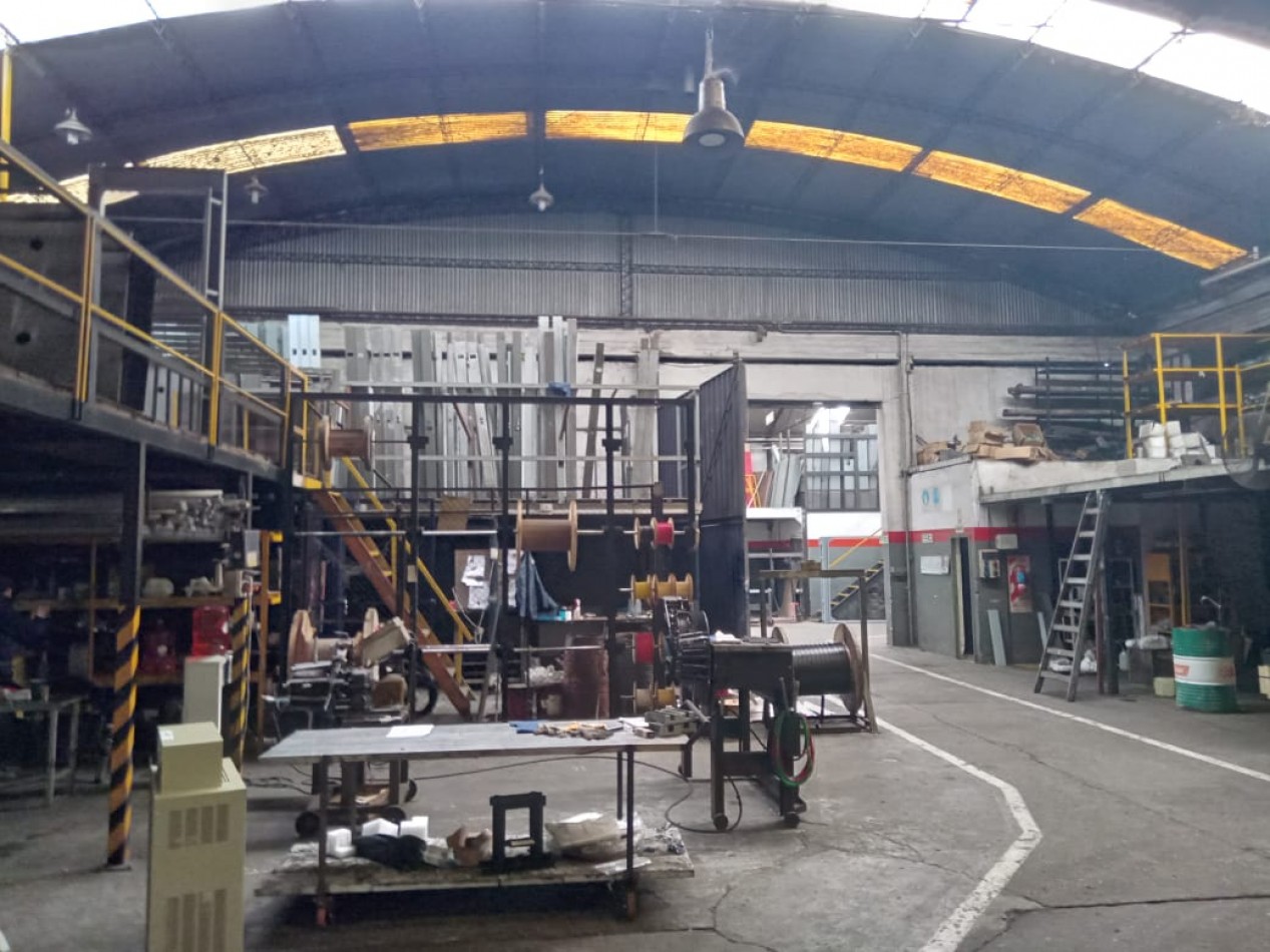 GALPON INDUSTRIAL ITUZAINGO A MTS ACCESO OESTE