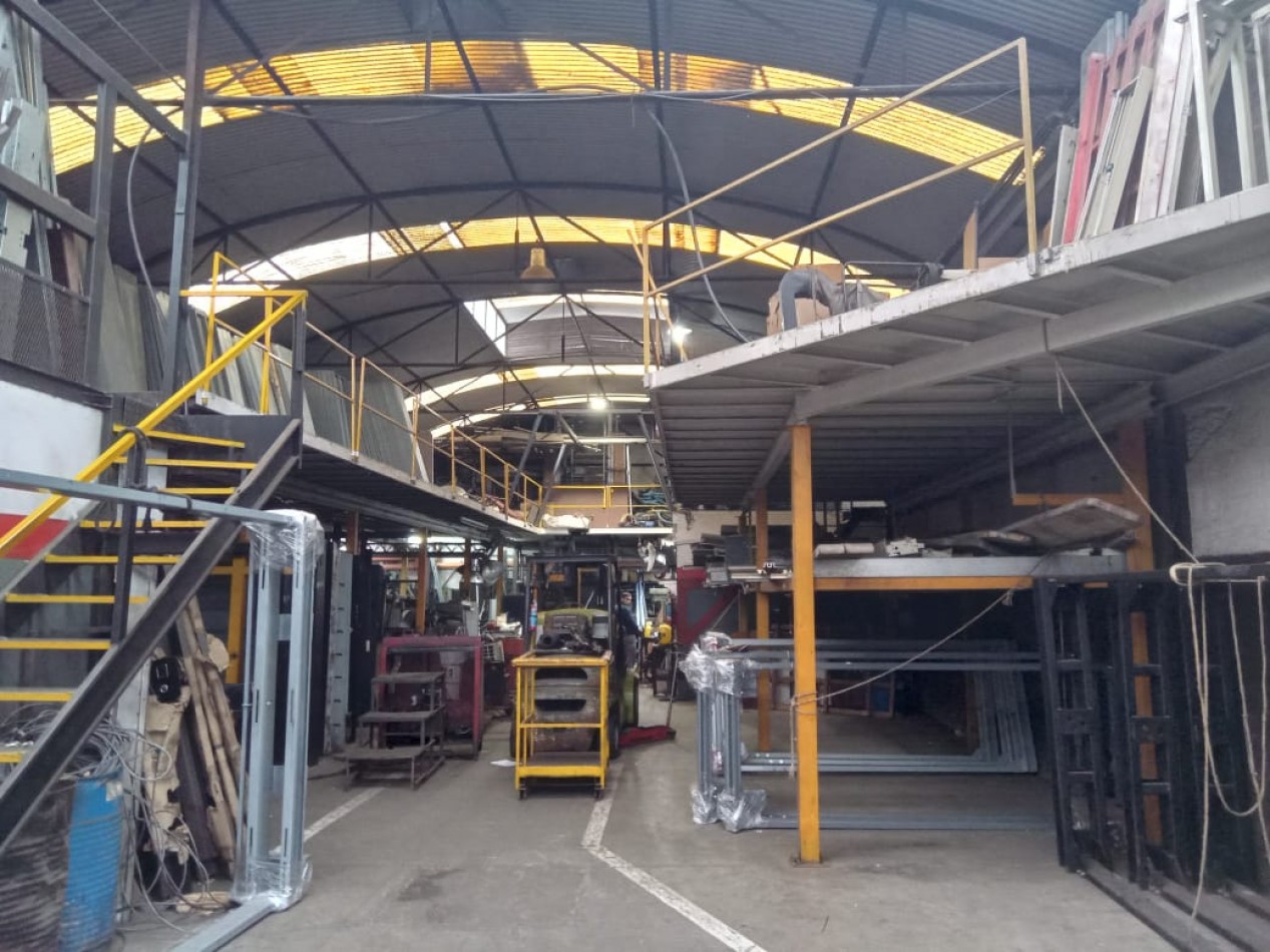 GALPON INDUSTRIAL ITUZAINGO A MTS ACCESO OESTE