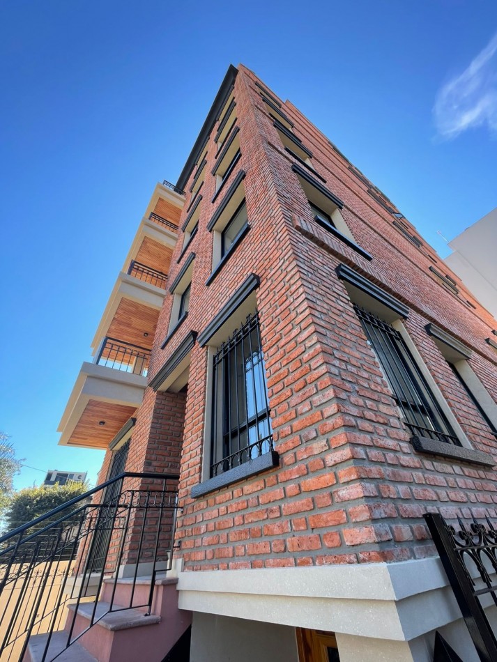 DEPARTAMENTO 3 AMBIENTES CON COCHERA A ESTRENAR ITUZAINGO CENTRO
