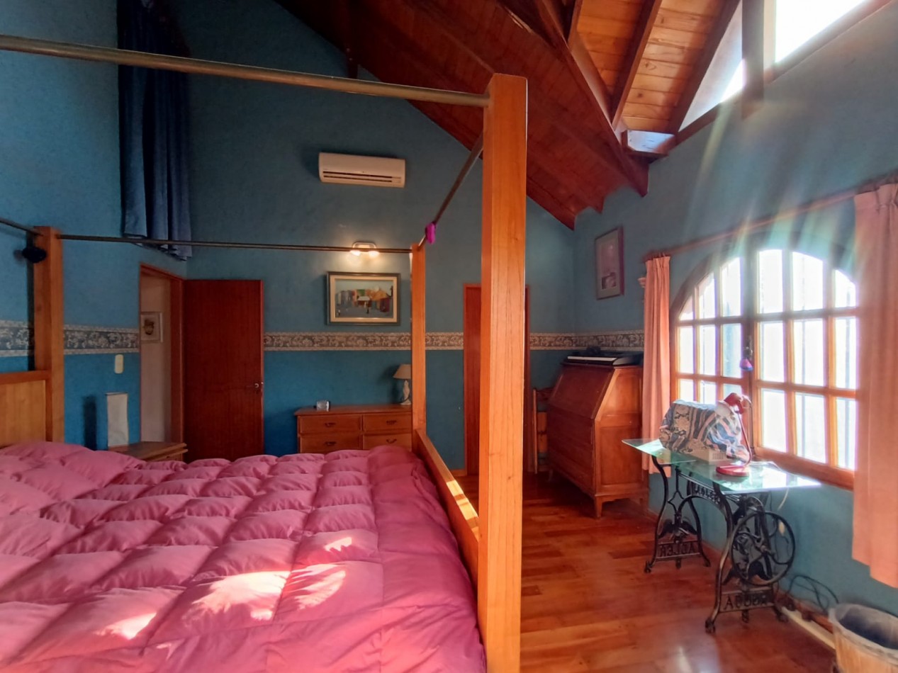 Venta casa 5 ambientes amplio parque