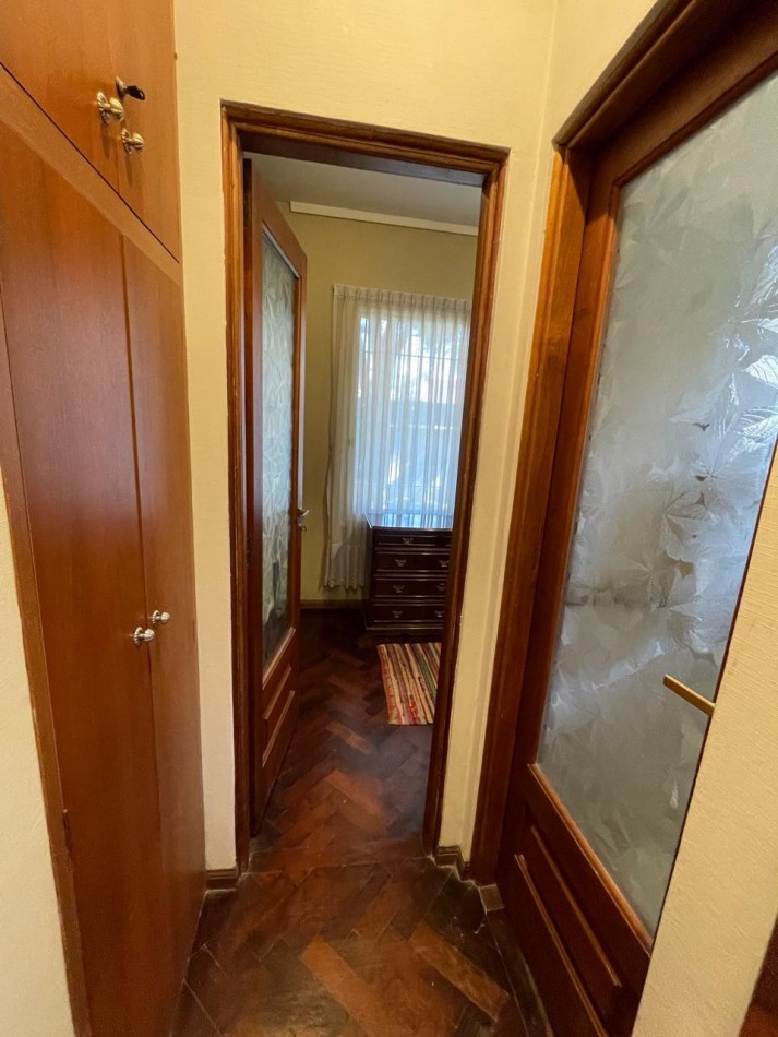 Venta casa Castelar Norte 5 ambientes