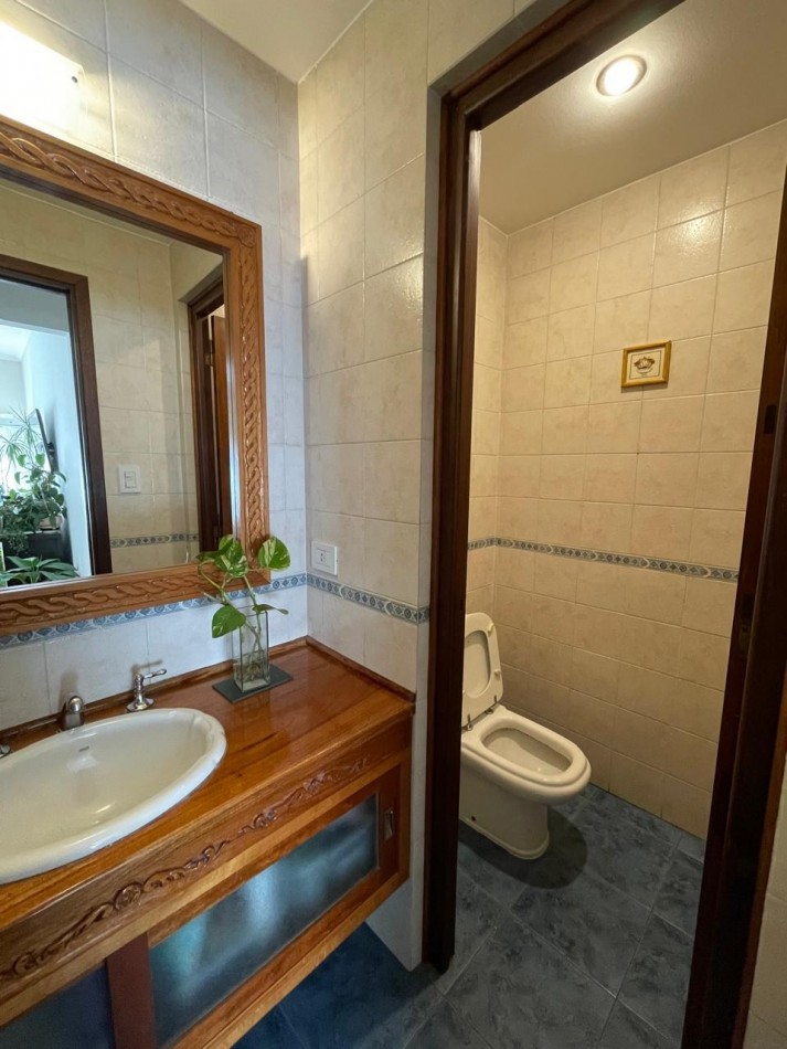 Venta casa Castelar Norte 5 ambientes