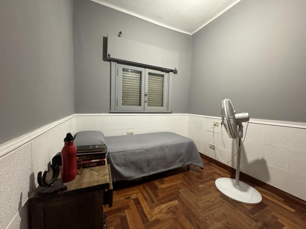 Venta casa Castelar 5 ambientes