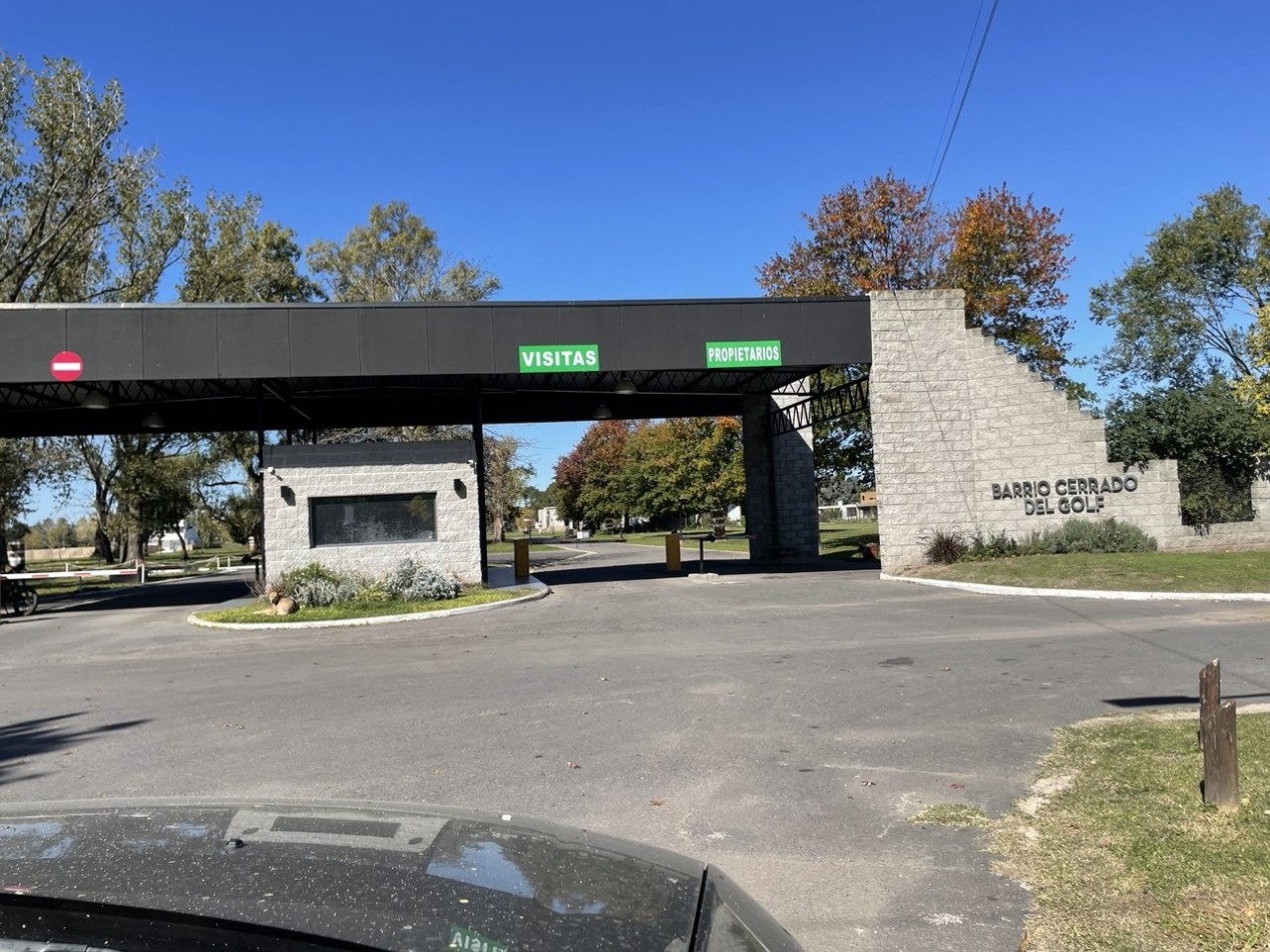 LOTE BARRIO CERRADO DEL GOLF ALVAREZ