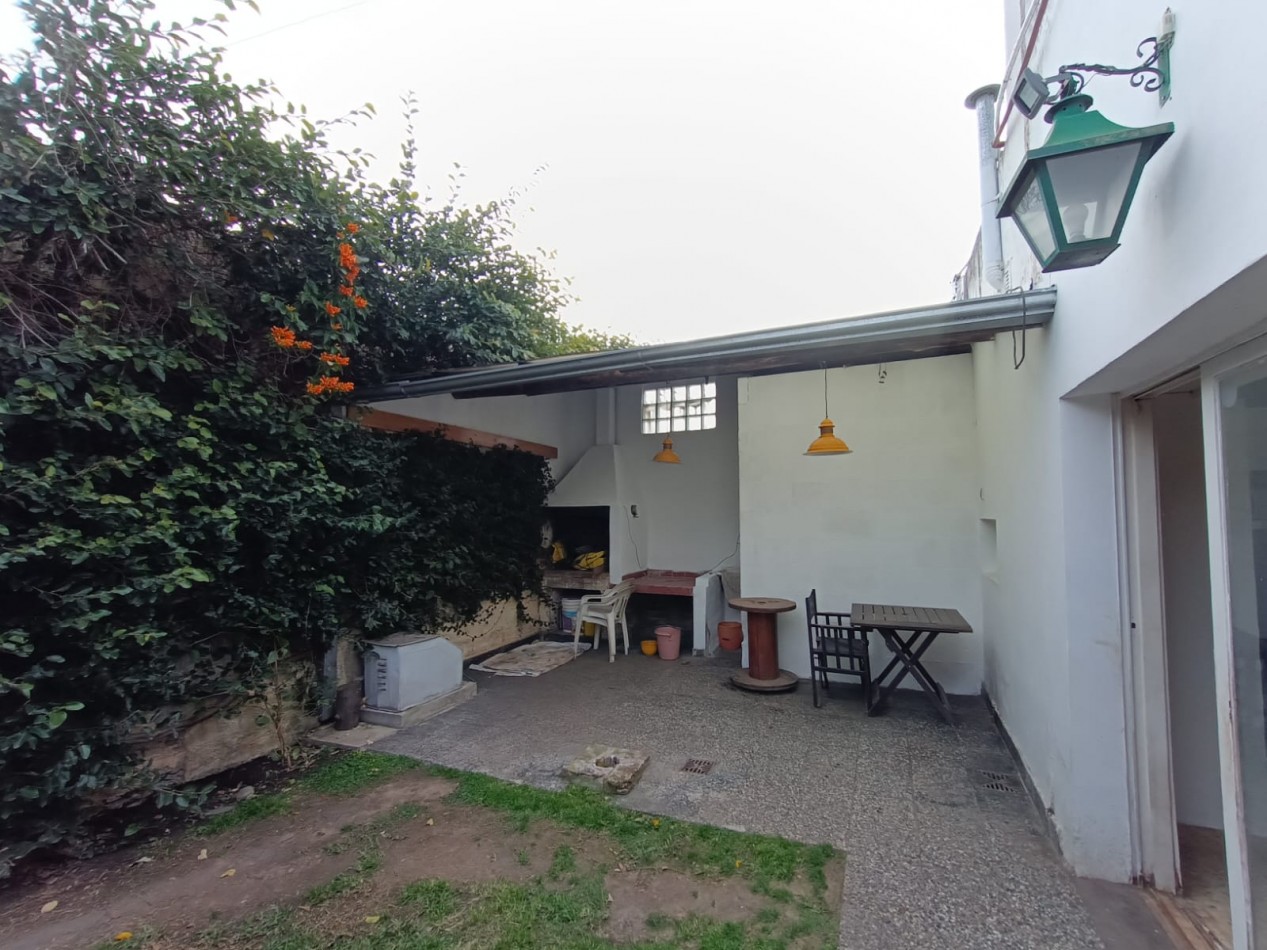 Venta Casa 3 ambientes Ituzaingo Norte 