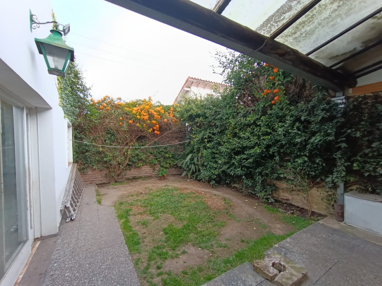 Venta Casa 3 ambientes Ituzaingo Norte 