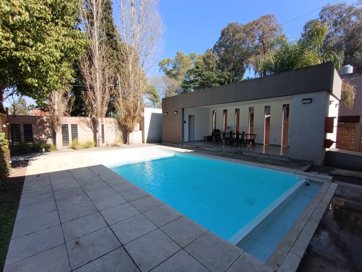 Alquiler Duplex 3 ambientes Udaondo c/ cochera