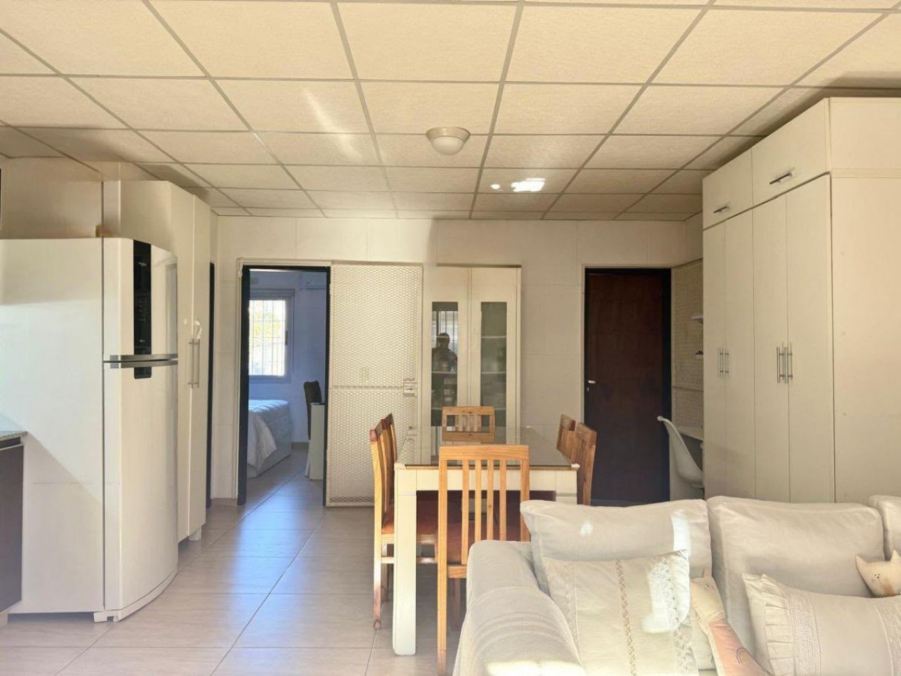 Venta departamento 3 ambientes Castelar norte