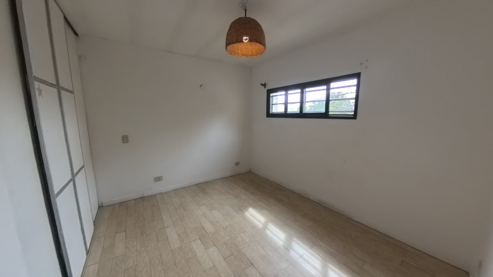 Casa en alquiler Ituzaingo 3 ambientes