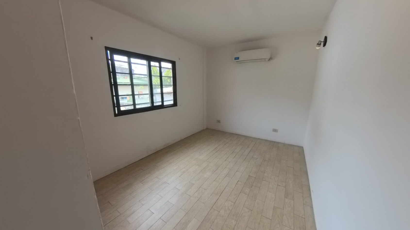 Casa en alquiler Ituzaingo 3 ambientes