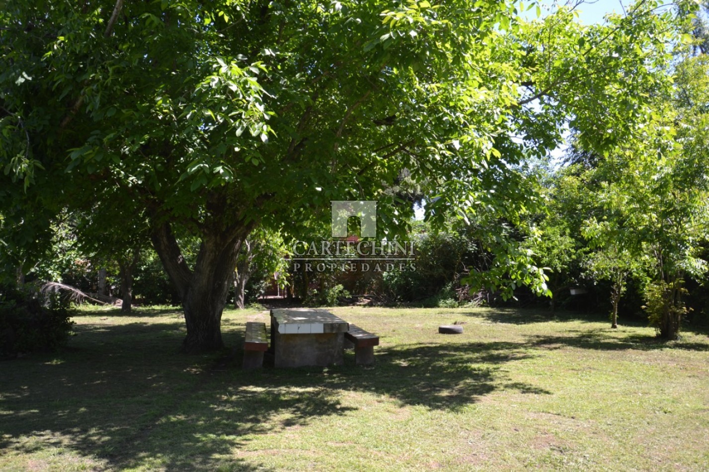 Casa Quinta con Pileta, lote de 2.287mts2