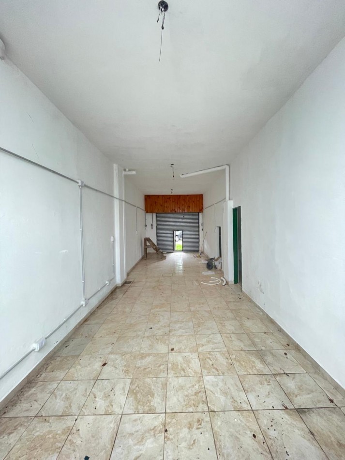 Villa Tesei - Local Comercial - Cercano a la universidad 