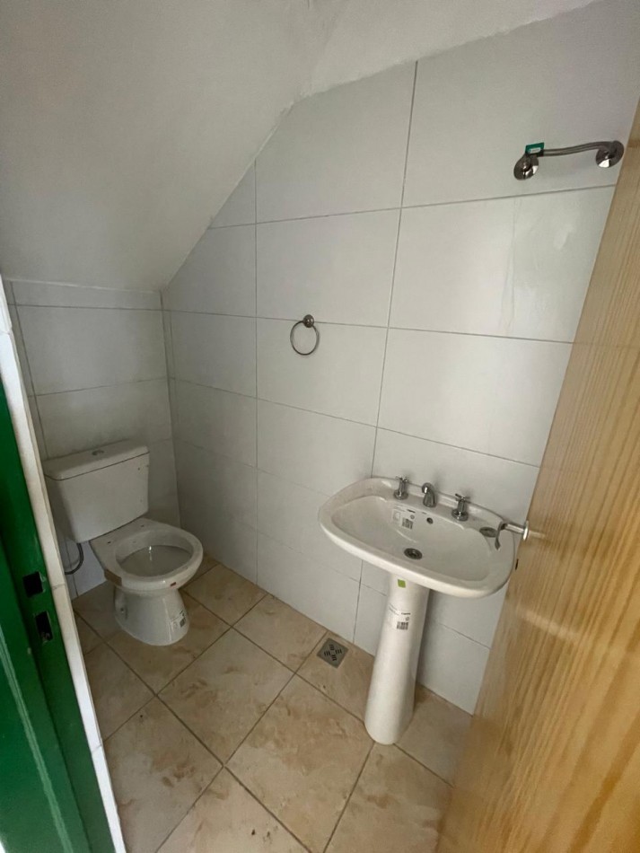 Villa Tesei - Local Comercial - Cercano a la universidad 