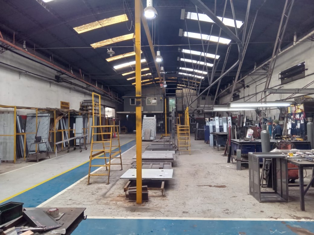 GALPON INDUSTRIAL ITUZAINGO A MTS ACCESO OESTE