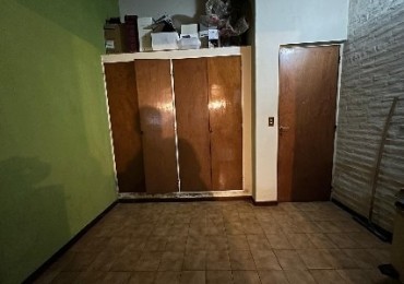 Casa con Local Comercial Estrategico en Ituzaingo Norte | Gran Potencial de Desarrollo