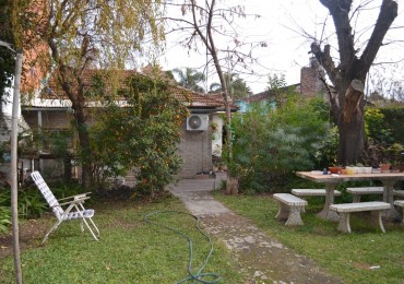 Casa con Local Comercial Estrategico en Ituzaingo Norte | Gran Potencial de Desarrollo