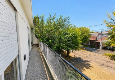 Venta Castelar Departamento 3 amb con terraza y quincho