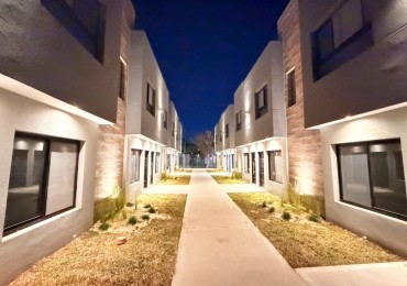 DUPLEX 3 AMBIENTES EN COMPLEJO CERRADO ITUZAINGO SUR